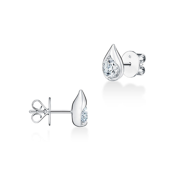 HEARTS ON FIRE 'LU' 18CT WHITE GOLD DIAMOND DROPLET STUD EARRINGS (Image 3)