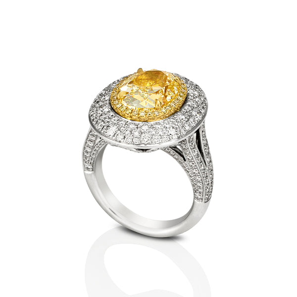 18CT WHITE & YELLOW GOLD DIAMOND RING (Image 4)
