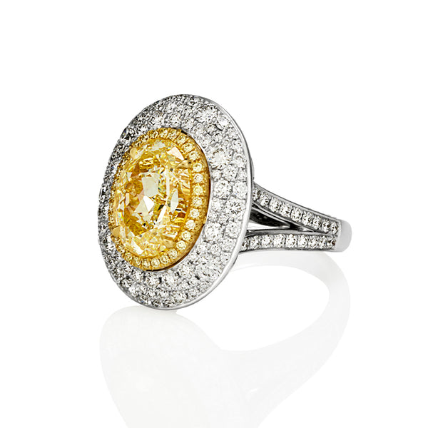 18CT WHITE & YELLOW GOLD DIAMOND RING (Image 2)