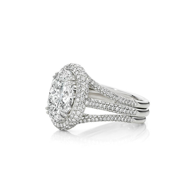 PLATINUM 5.02CT OVAL CUT PAVE HALO DESIGN DIAMOND RING (Image 3)