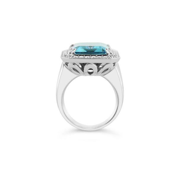 18CT WHITE GOLD EMERALD CUT AQUAMARINE AND DIAMOND RING (Image 2)