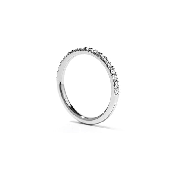 HEARTS ON FIRE 'TRANSCEND' PLATINUM DIAMOND BAND (Image 2)