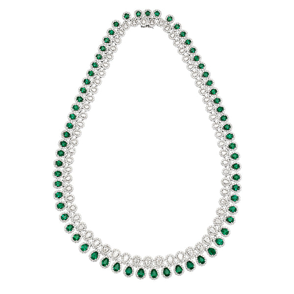 18CT WHITE GOLD EMERALD & DIAMOND NECKLACE (Image 1)