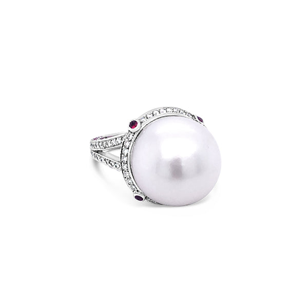 SOUTH SEA PEARL, RUBY AND DIAMOND RING IN 18CT WHITE GOLD (Image 2)