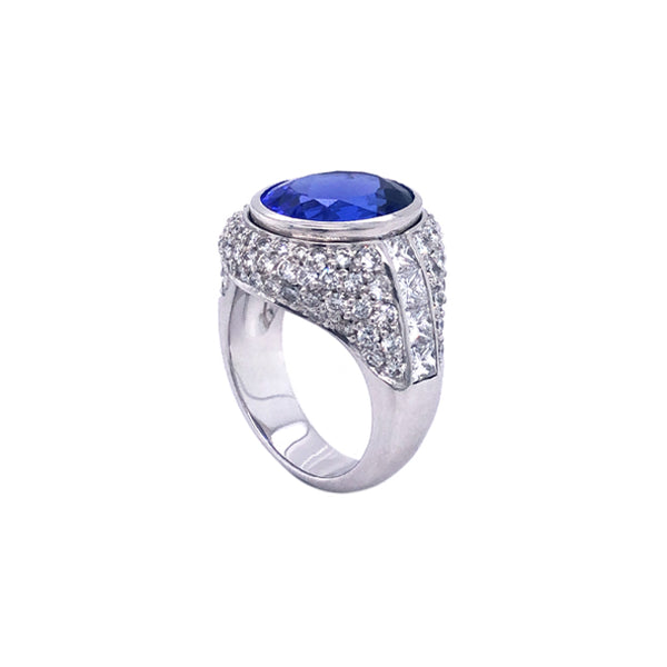 8.10CT OVAL CUT TANZANITE AND DIAMOND DRESS RING (Image 3)