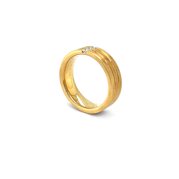 18CT YELLOW GOLD DIAMOND SET RING (Image 3)