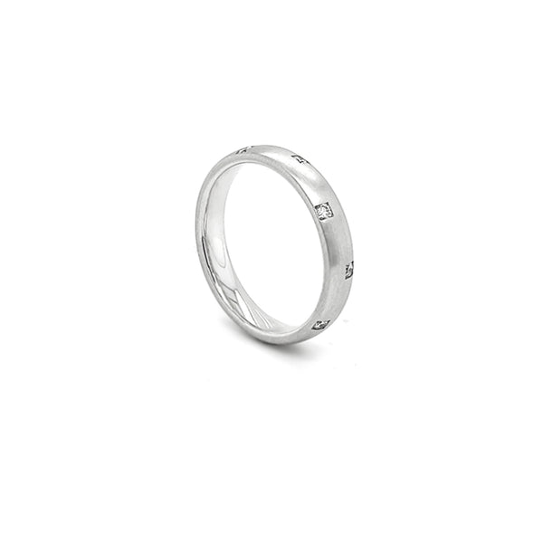 18CT WHITE GOLD DIAMOND SET RING (Image 3)