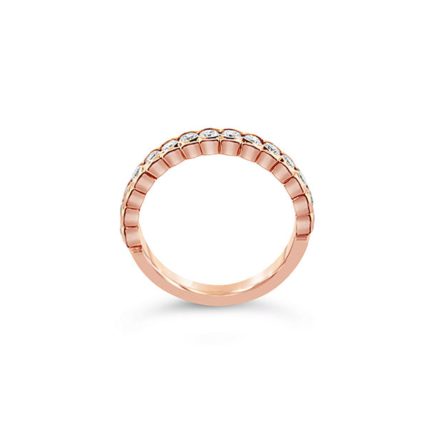 18CT ROSE GOLD SCALLOPED DIAMOND WEDDING RING (Image 3)