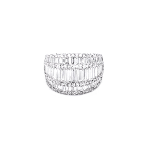 PLATINUM BAGUETTE AND ROUND BRILLIANT CUT DRESS RING (Image 1)