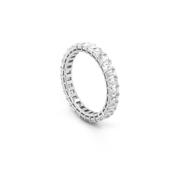 ROBERTO DEMEGLIO 'ETERNITY' 18CT WHITE GOLD EMERALD CUT DIAMOND RING (Image 2)