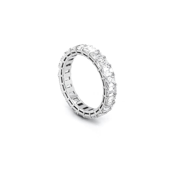 DEMEGLIO 'ETERNITY' 18CT WHITE GOLD 4.52CT EMERALD CUT DIAMOND RING (Image 2)