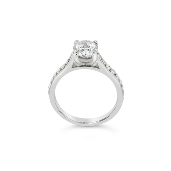 PLATINUM 1.08CT CENTO CUT DIAMOND AND PAVE SET ROUND BRILLIANT CUT DIAMOND RING (Image 2)