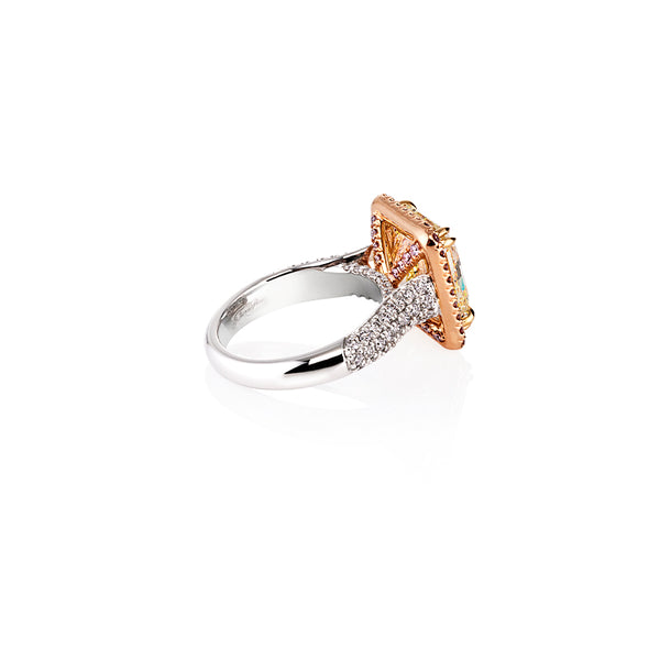6.90CT FANCY YELLOW DIAMOND, WHITE DIAMOND AND ARGYLE PINK DIAMOND RING (Image 3)