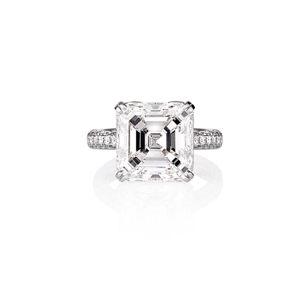 10.04CT SQUARE EMERALD CUT DIAMOND RING (Image 2)