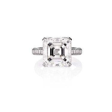 10.04CT SQUARE EMERALD CUT DIAMOND RING