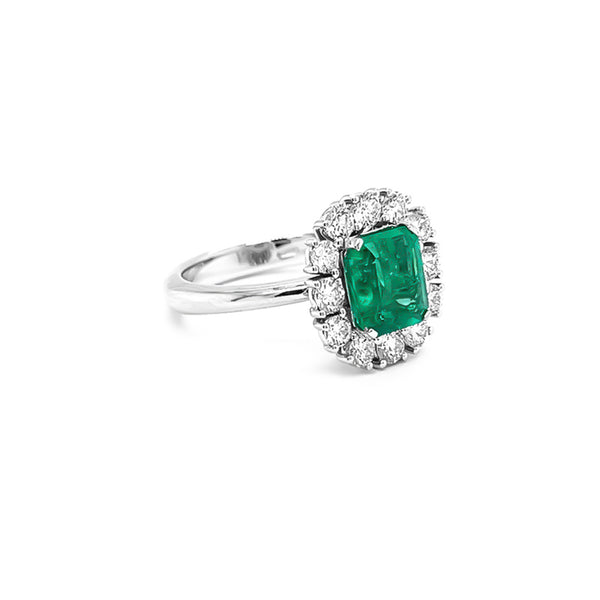 NEW ITALIAN ART 18CT WHITE GOLD COLUMBIAN EMERALD AND DIAMOND RING (Image 3)