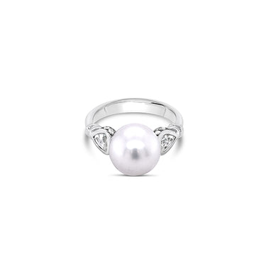 KAILIS 18CT WHITE GOLD 'BLACK ELIXIR' SOUTH SEA PEARL AND DIAMOND RING