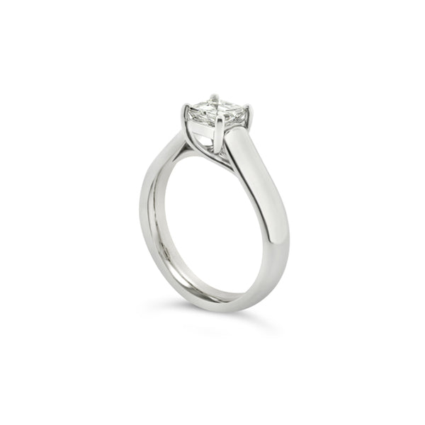 PLATINUM 0.76CT 'ASSCHER CUT' DIAMOND ENGAGEMENT RING (Image 3)