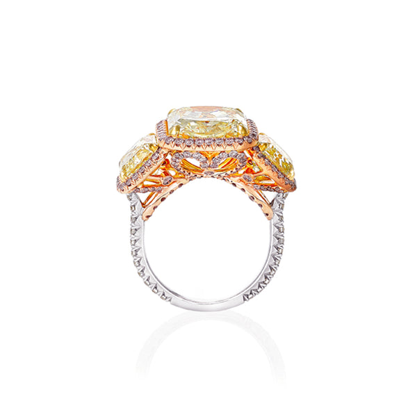 18CT ROSE AND WHITE GOLD FANCY YELLOW DIAMOND TRILOGY RING (Image 3)