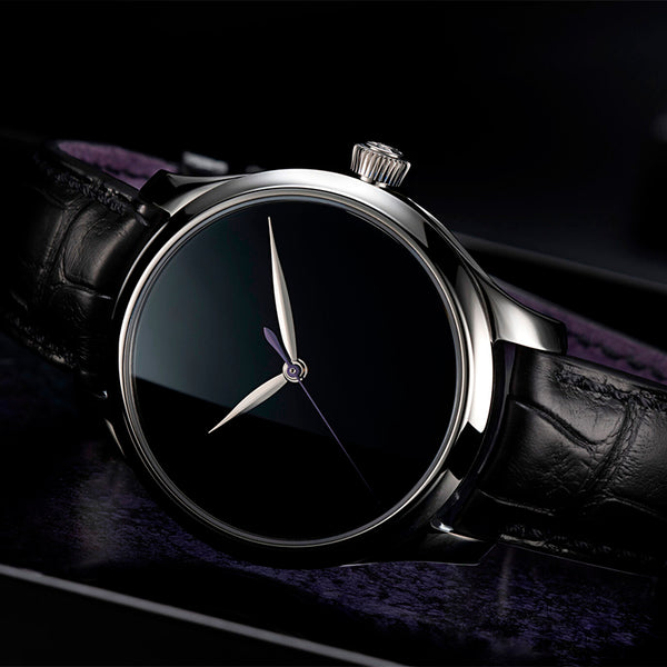 H. MOSER & CIE. ENDEAVOUR CENTRE SECONDS CONCEPT VANTABLACK® (Image 2)