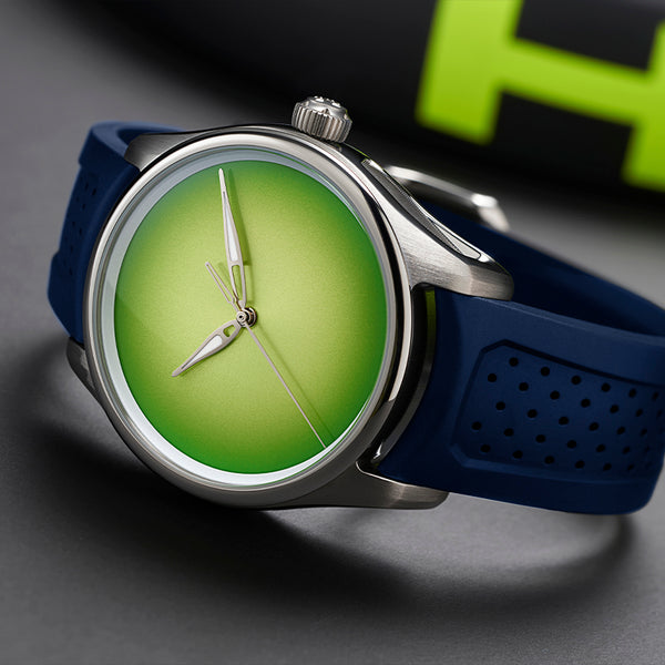 H. MOSER & CIE. PIONEER CENTRE SECONDS CONCEPT CITRUS GREEN (Image 3)