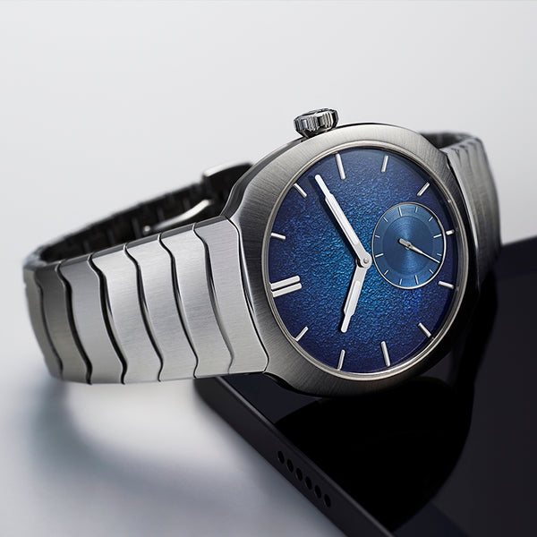 H. MOSER & CIE. STREAMLINER SMALL SECONDS BLUE ENAMEL (Image 4)