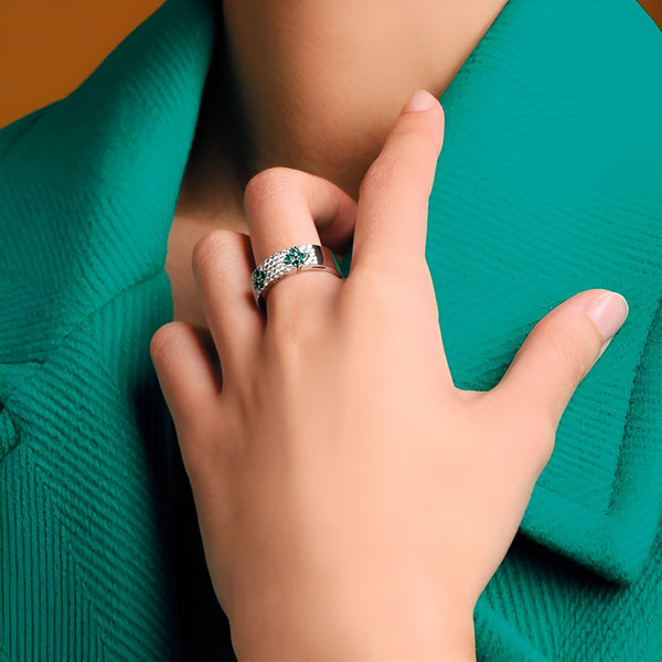 ROBERTO COIN LOVE IN VERONA DIAMOND AND EMERALD 18CT WHITE GOLD RING (Image 2)