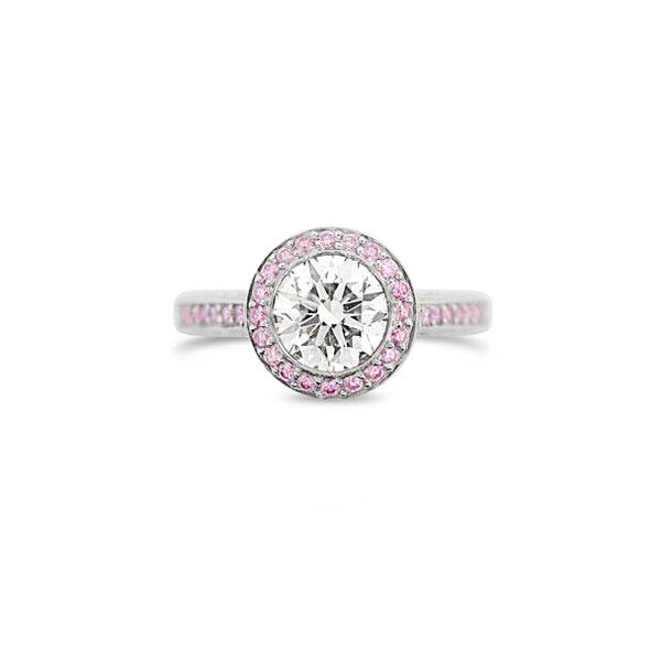 ARGYLE PINK DIAMOND AND DIAMOND "GRACE" RING SET IN PLATINUM (Image 1)