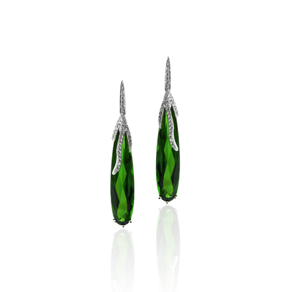 18CT WHITE GOLD, GREEN TOURMALINE & DIAMOND EARRINGS (Image 1)