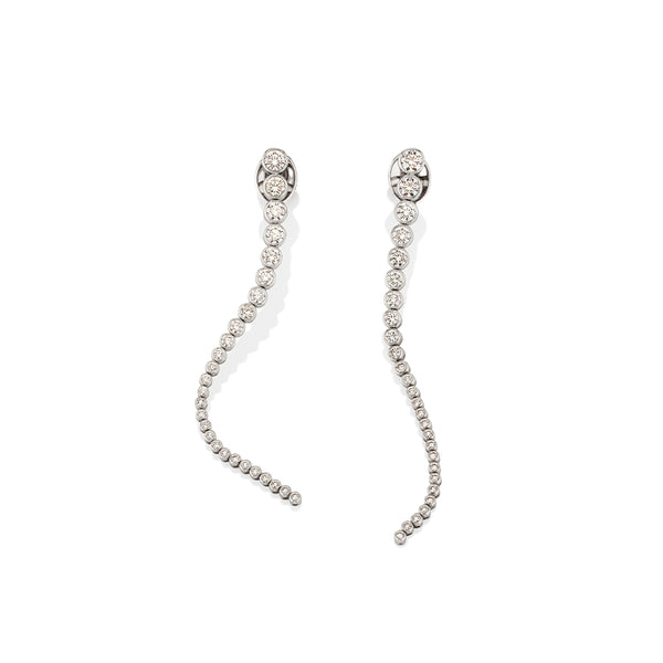 18CT WHITE GOLD TAPERED STRAND DIAMOND EARRINGS (Image 1)