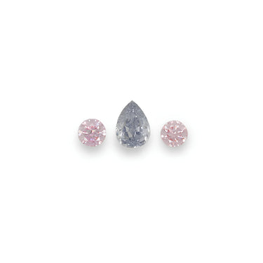 0.19CT = 3 X FANCY PINK-FANCY GREY BLUE/SI1 PEARSHAPED/ROUND BRILLIANT CUT ARGYLE PINK DIAMONDS - IGI COLLECTORS EDITION