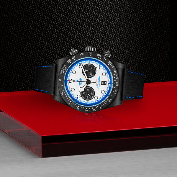 TUDOR BLACK BAY CHRONO "CARBON 25" LIMITED EDITION 42MM (Image 3)