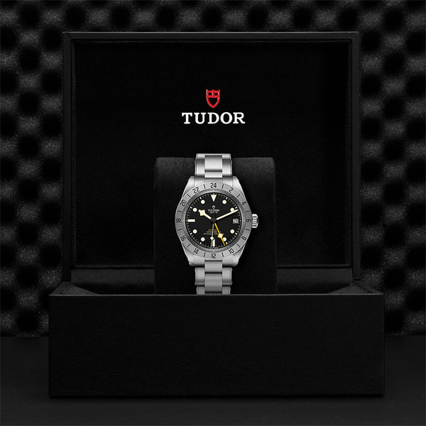 TUDOR BLACK BAY PRO 39MM (Image 3)