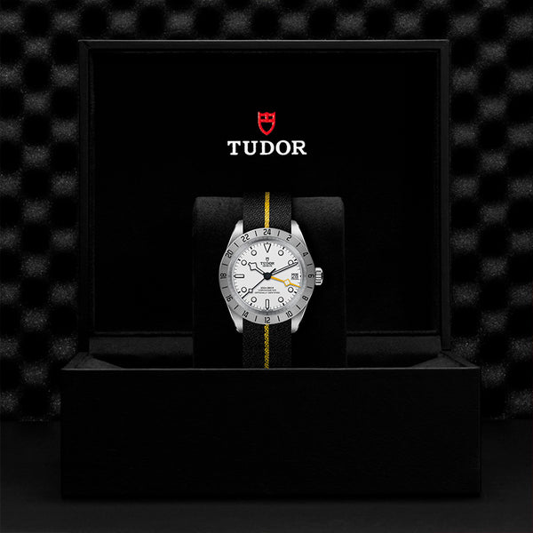 TUDOR BLACK BAY PRO STEEL 39MM (Image 3)