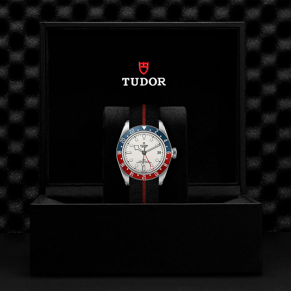 TUDOR BLACK BAY GMT 41MM (Image 3)