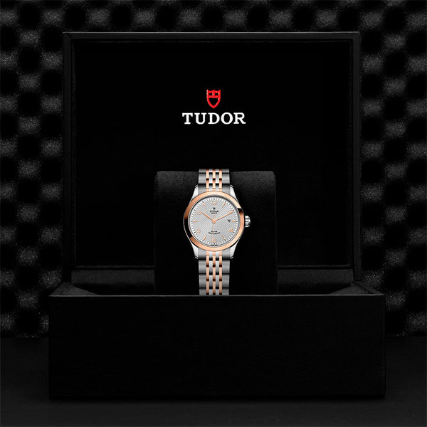 TUDOR 1926 28MM (Image 3)