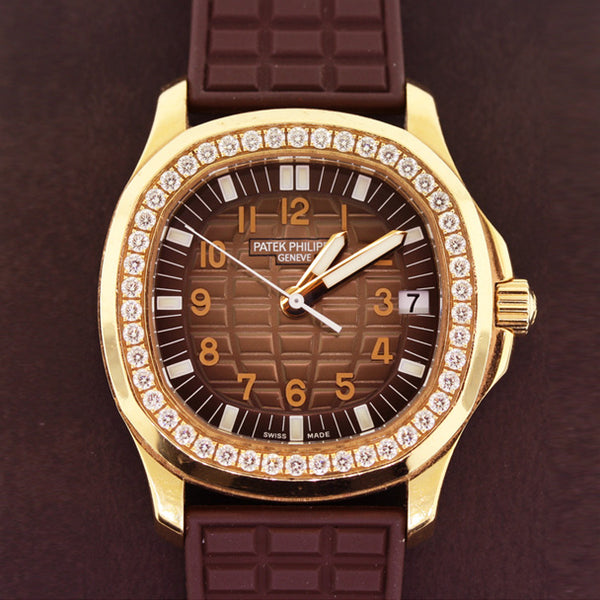 PATEK PHILIPPE PRE-OWNED AQUANAUT LUCE DIAMOND BEZEL IN ROSE GOLD ON A RUBBER STRAP (Image 2)