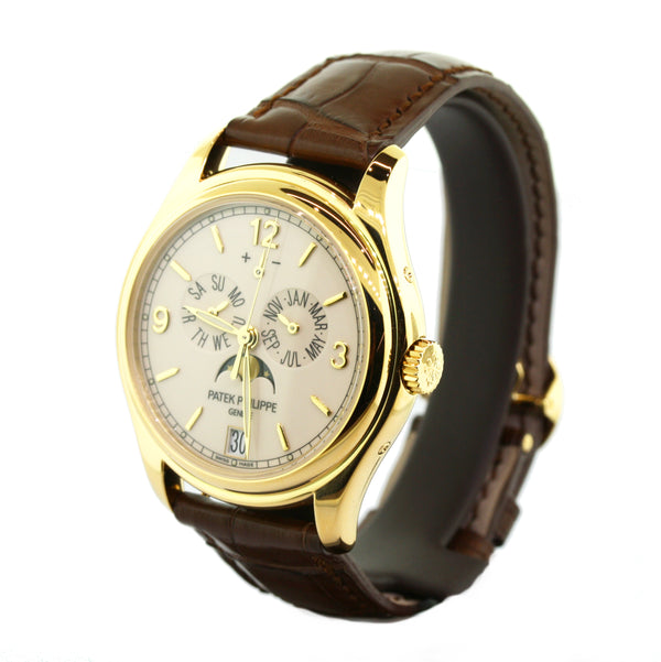 PATEK PHILIPPE PRE-OWNED ANNUAL CALENDAR IN 18CT YELLOW GOLD (Image 2)