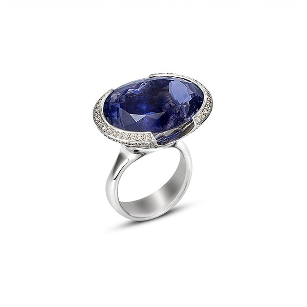18CT WHITE GOLD IOLITE AND DIAMOND COCKTAIL RING (Image 2)