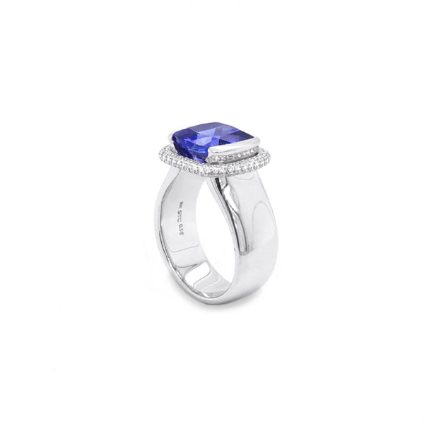 5.08CT CUSHION CUT TANZANITE AND DIAMOND RING (Image 2)
