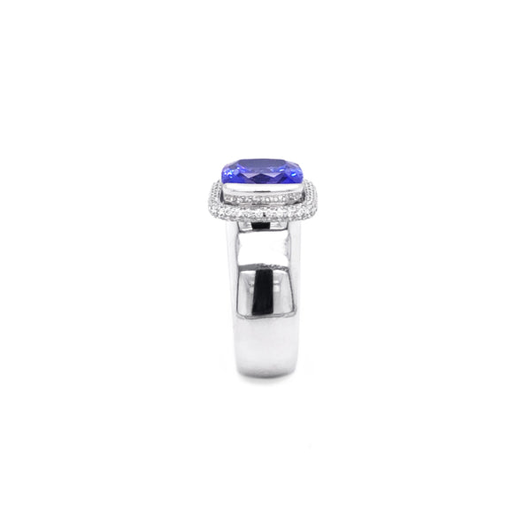 5.08CT CUSHION CUT TANZANITE AND DIAMOND RING (Image 3)