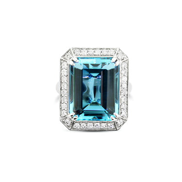 18CT WHITE GOLD EMERALD CUT AQUAMARINE AND DIAMOND RING