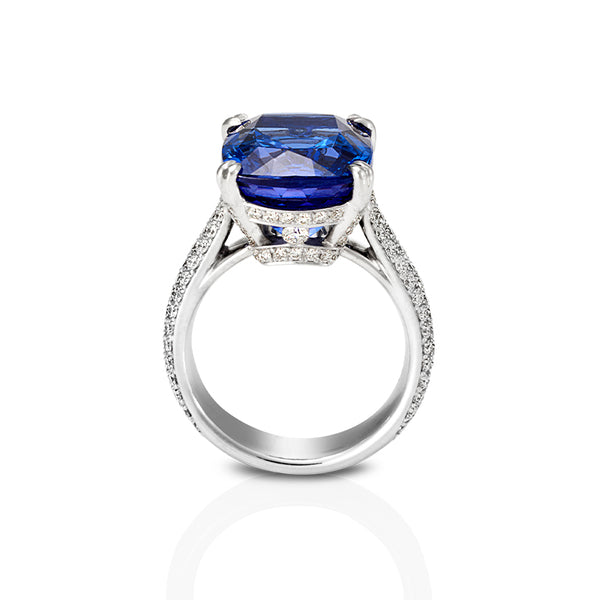 PLATINUM 11.03CT TANZANITE AND DIAMOND RING (Image 2)