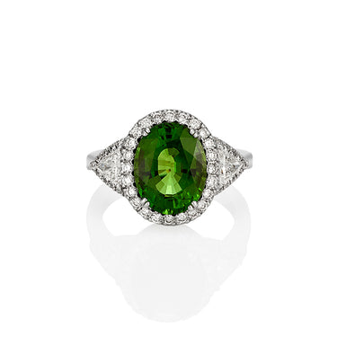 18ct WHITE GOLD 4.22ct OVAL GREEN TOURMALINE & DIAMOND CLUSTER RING