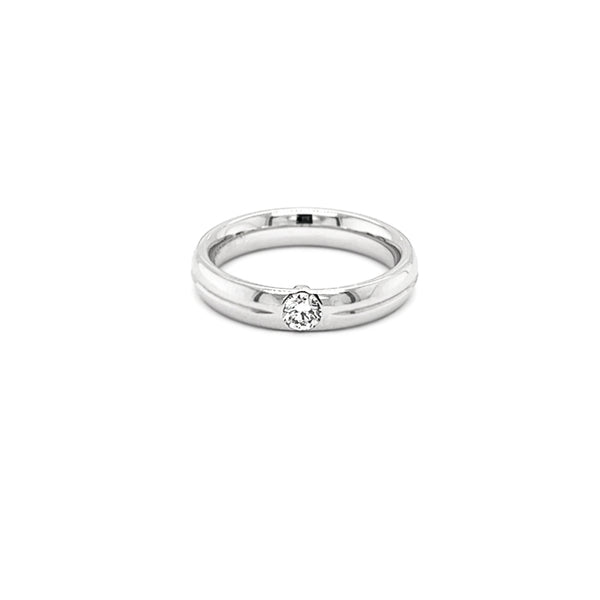 18CT WHITE GOLD DIAMOND SET BAND (Image 1)