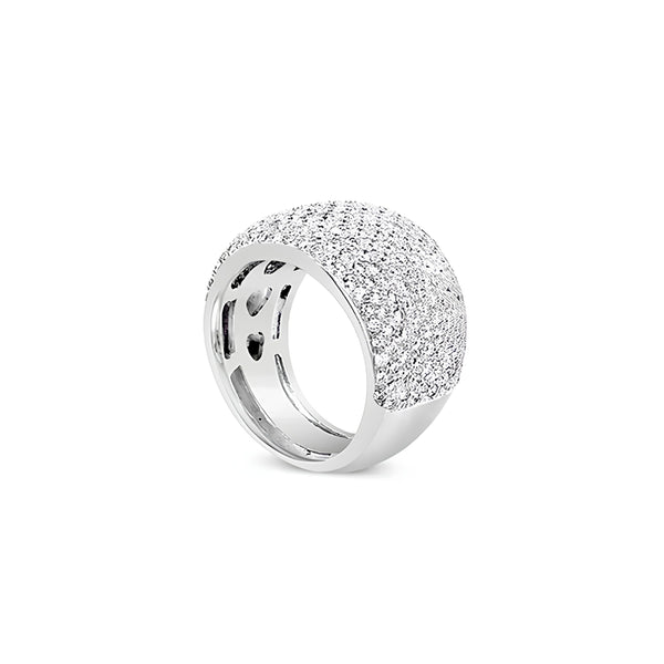 18CT WHITE GOLD LARGE PAVE DIAMOND RING (Image 2)