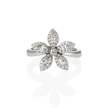 18CT WHITE GOLD DIAMOND FLOWER RING