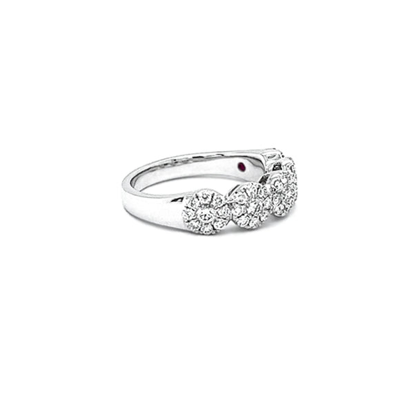 ROBERTO COIN "CLASSIC" 18CT WHITE GOLD DIAMOND CLUSTER (X5) RING. (Image 2)