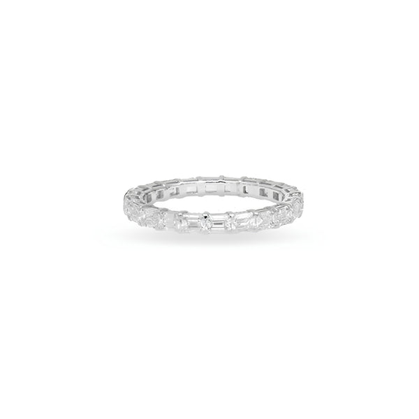 DEMEGLIO ETERNITY 18CT WHITE GOLD AND EMERALD CUT DIAMOND RING (Image 1)