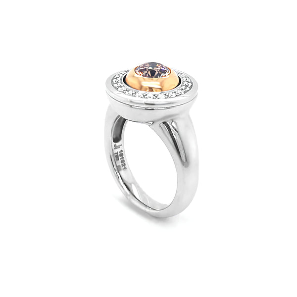 JORG HEINZ 'MAGIC' 18CT WHITE GOLD AND 18CT ROSE GOLD BLACK, WHITE AND BROWN DIAMOND RING (Image 3)